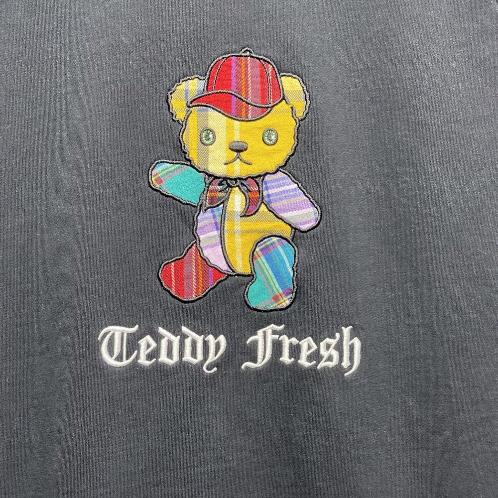 Teddy Fresh Black Crewneck Sweatshirt With Embroidered Patchwork Bear Design XL - Picture 2 of 8